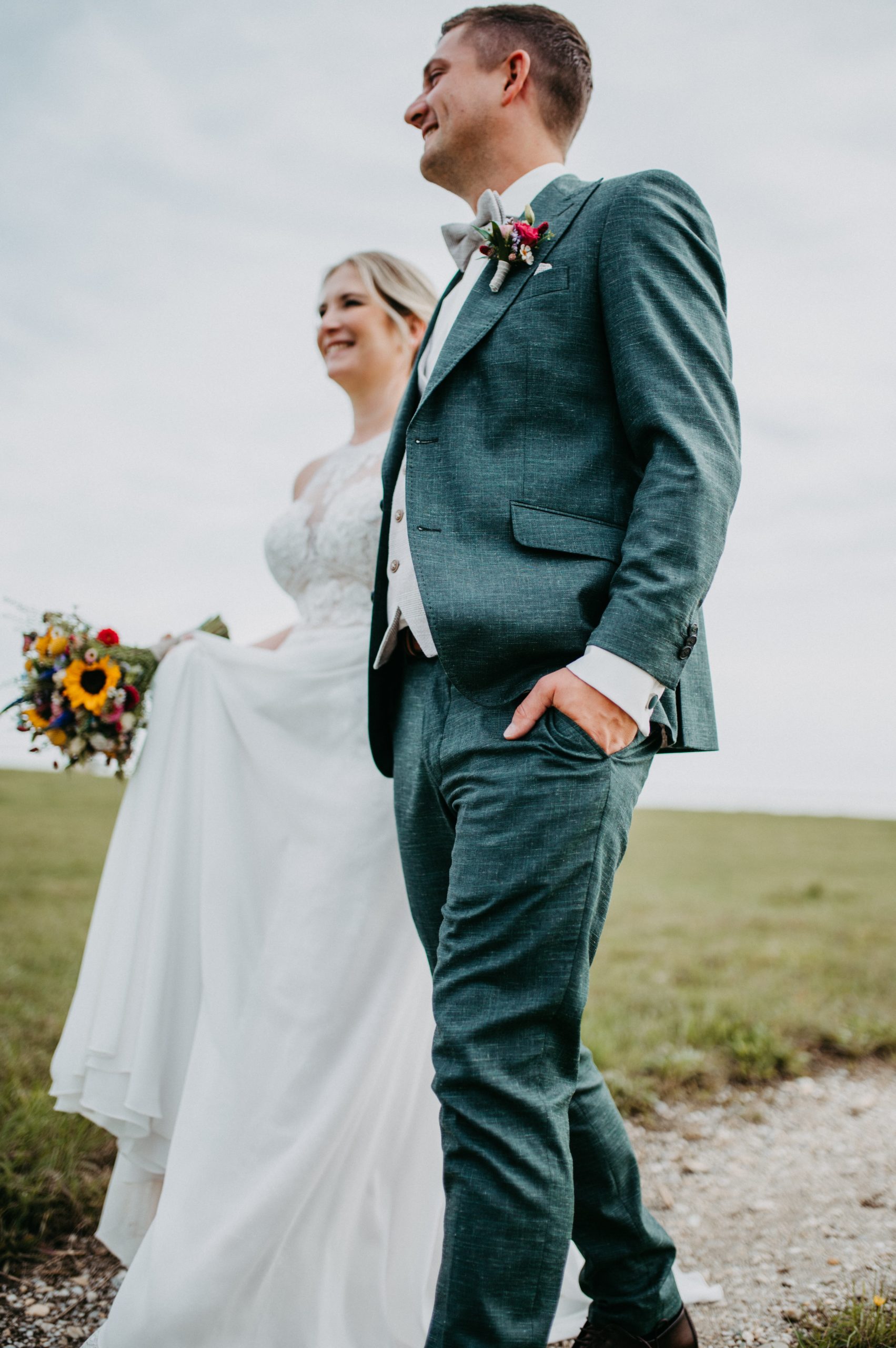 herrenzimmer_ried_real-groom_eder-domnik_kastell-look-C03_anna-zweimueller-photography-4-min-scaled.jpg