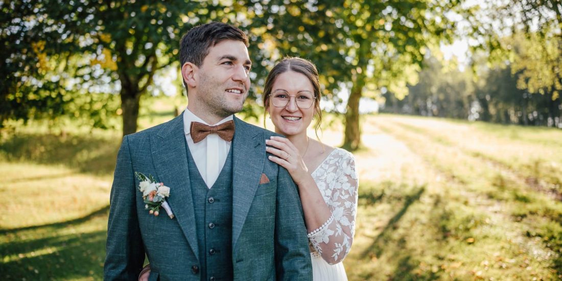 herrenzimmer_ried_real-groom_ertl-fabian_kastell-look-C03_lichtwerke-sailer-2-min.jpeg