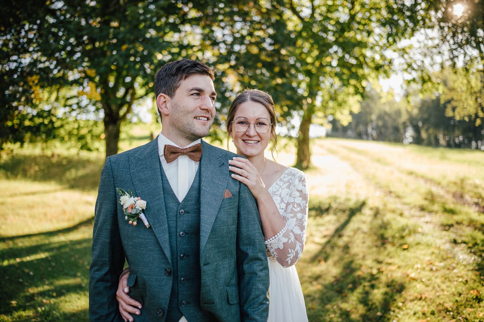 herrenzimmer_ried_real-groom_ertl-fabian_kastell-look-C03_lichtwerke-sailer-2-min.jpeg