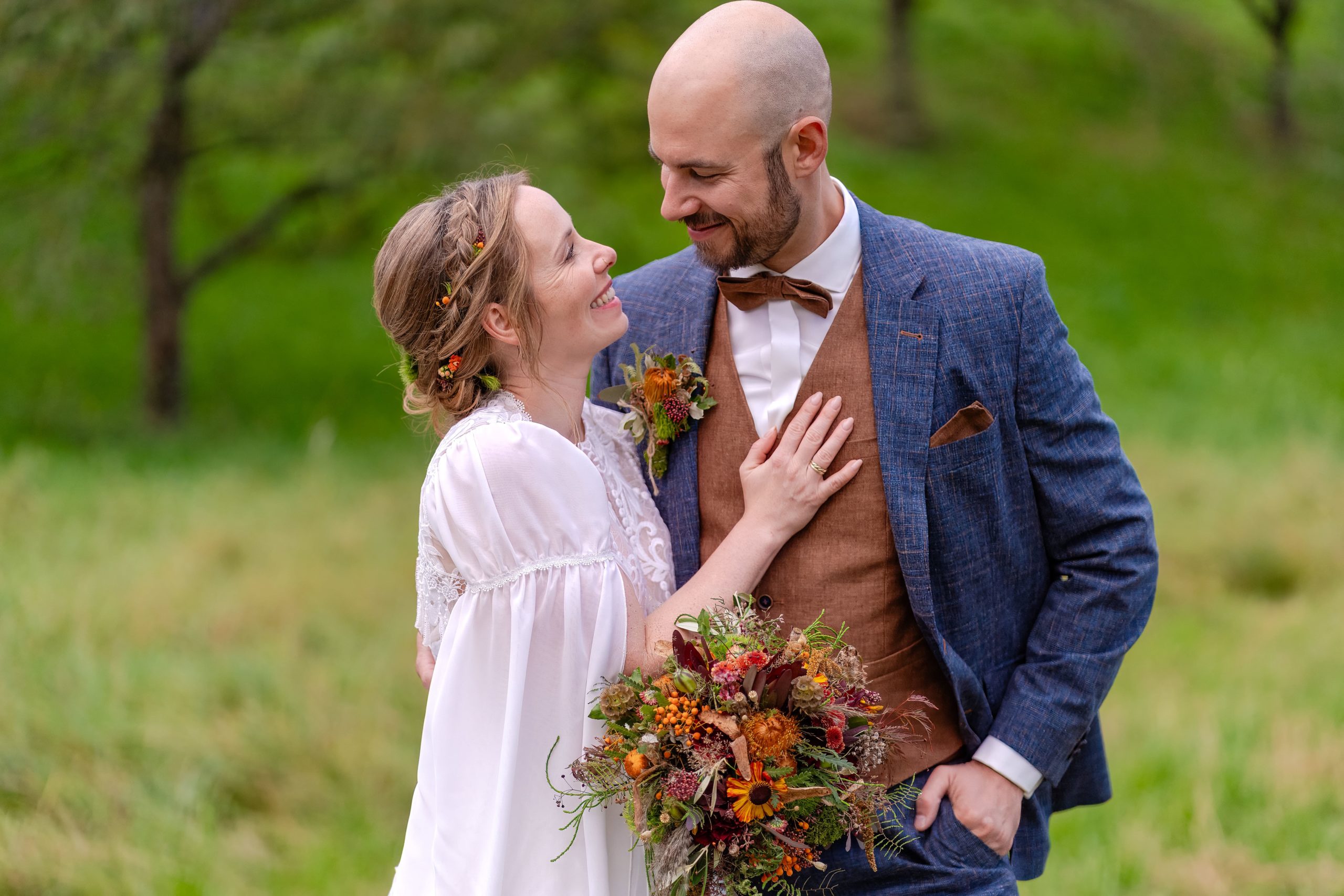 herrenzimmer_ried_real-groom_mayer-markus_kastell-Look-A11_jessica-lerche-4-min-scaled.jpg